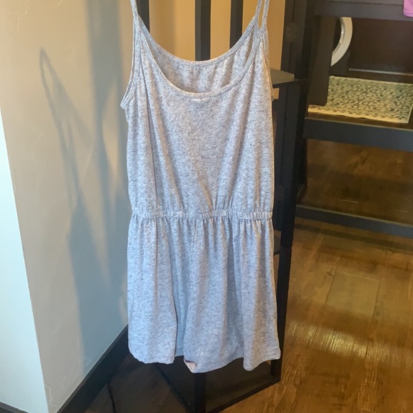 Romper - Picture 2 of 3